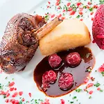 Hotel Altus Old Town - Destigo