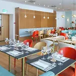 Altus Old Town - Destigo Hotel