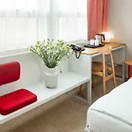 Hotel Altus Old Town - Destigo 3*