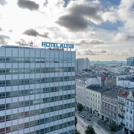 Altus Old Town - Destigo 3*