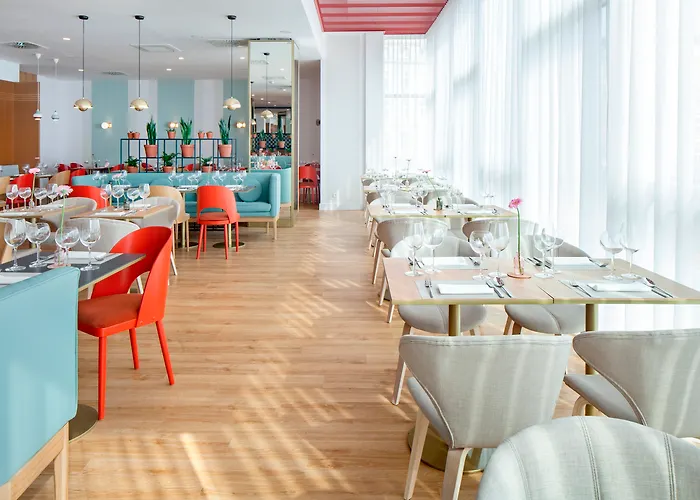 Altus Old Town - Destigo 3* Poznan