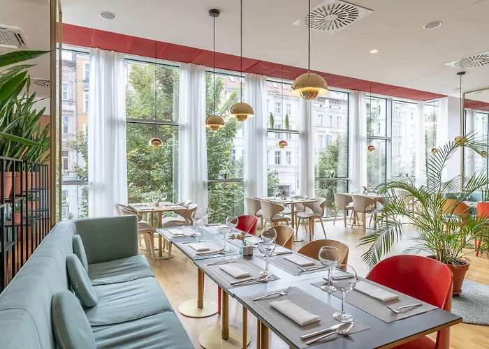 Otel Altus Old Town - Destigo Poznan