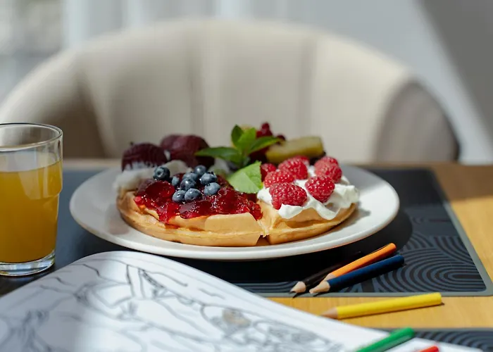 Altus Old Town - Destigo Otel 3*