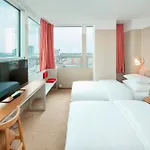 Altus Old Town - Destigo 3*