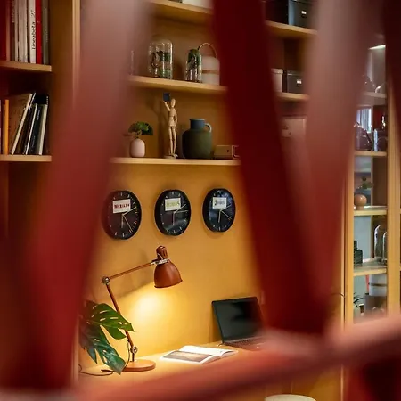 Altus Old Town - Destigo ホテル