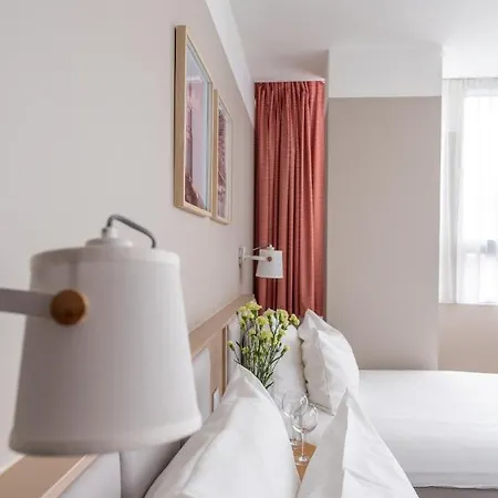 Altus Old Town - Destigo Hotel Poznań