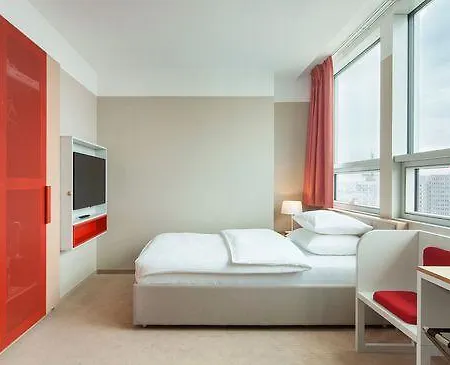 Altus Old Town - Destigo ホテル 3*