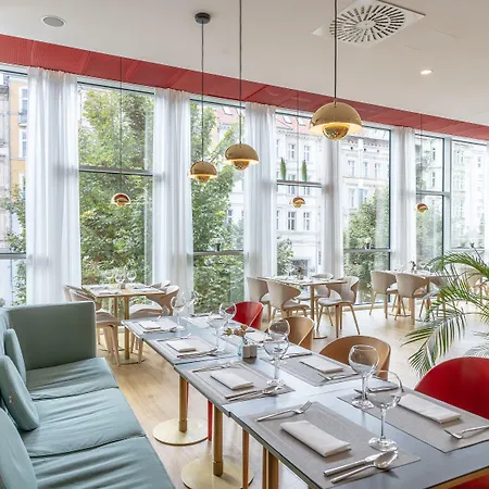 Hotel Altus Old Town - Destigo Poznań