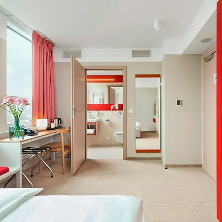 Altus Old Town - Destigo Hotel