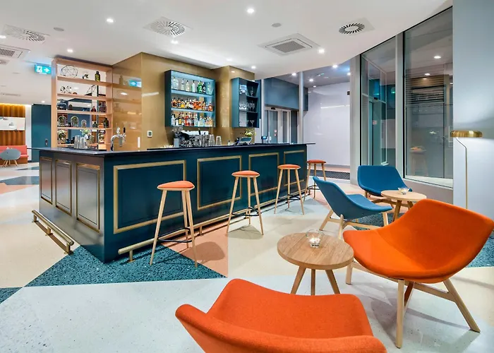 Отель Altus Old Town - Destigo 3*