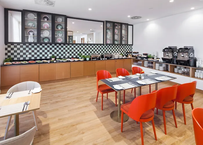 Hotel Altus Old Town - Destigo 3*