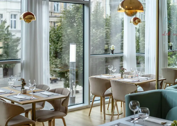 Altus Old Town - Destigo Отель 3*